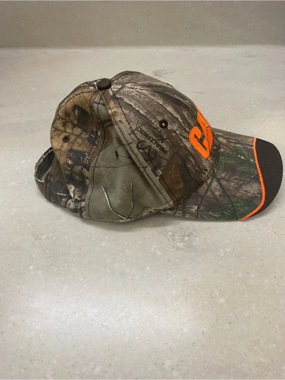 CAT Caterpillar Camo Hat Orange Logo Hunting Cap Adjustable Outdoor Workwear